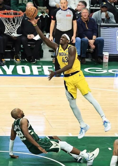 九游东契奇在美国队比赛中高光表现，关键助攻引发热议！的简单介绍